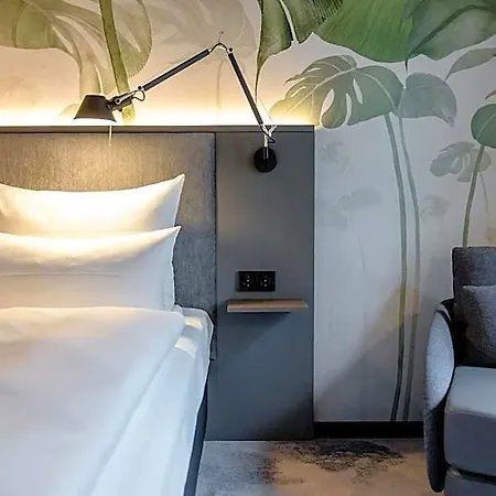 One Muenchen-hauptbahnhof Hotel 3*